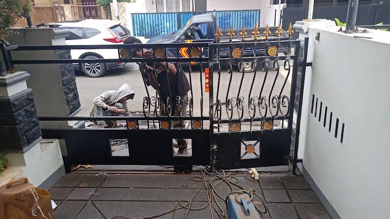 Bengkel Las Harapan Jaya di Pondok Indah