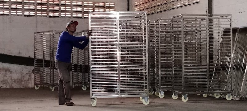 Las panggilan vita jaya (isa ansori) di Kenjeran