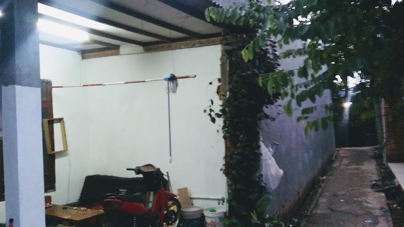 Pok Upi Tukang Urut di Kota Depok