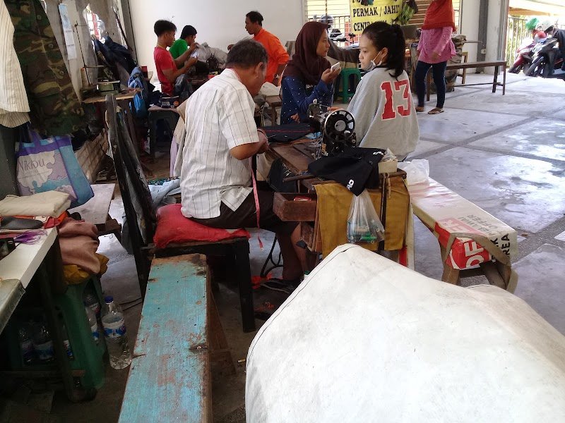 Pusat Permak dan Jahit di Asemrowo