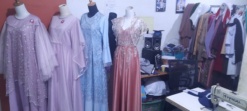 Tukang Jahit konveksi Pakaian Bandung FAMILY FASHION di Kota Baru Parahyangan